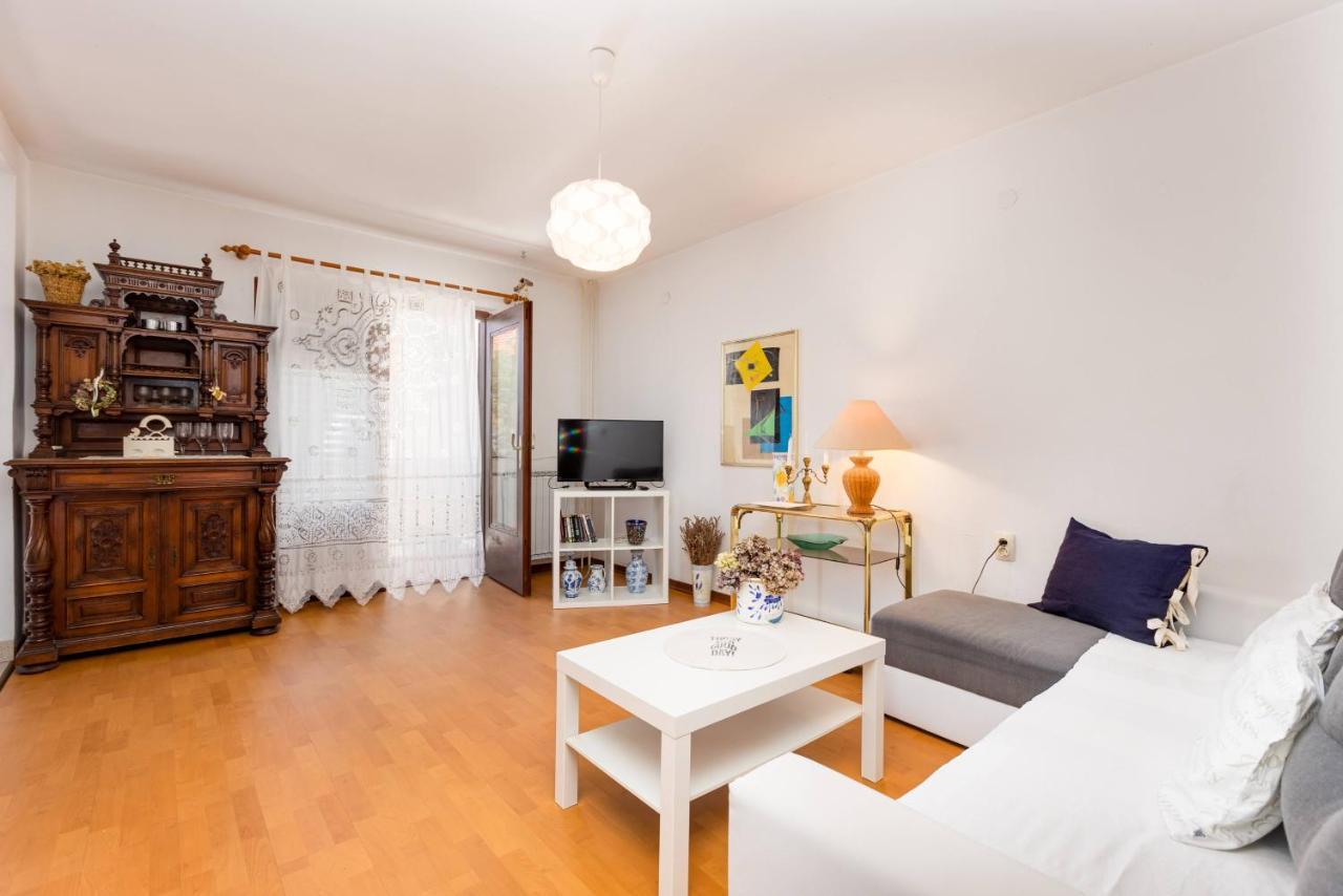 Apartments Gogsy Malinska Ngoại thất bức ảnh