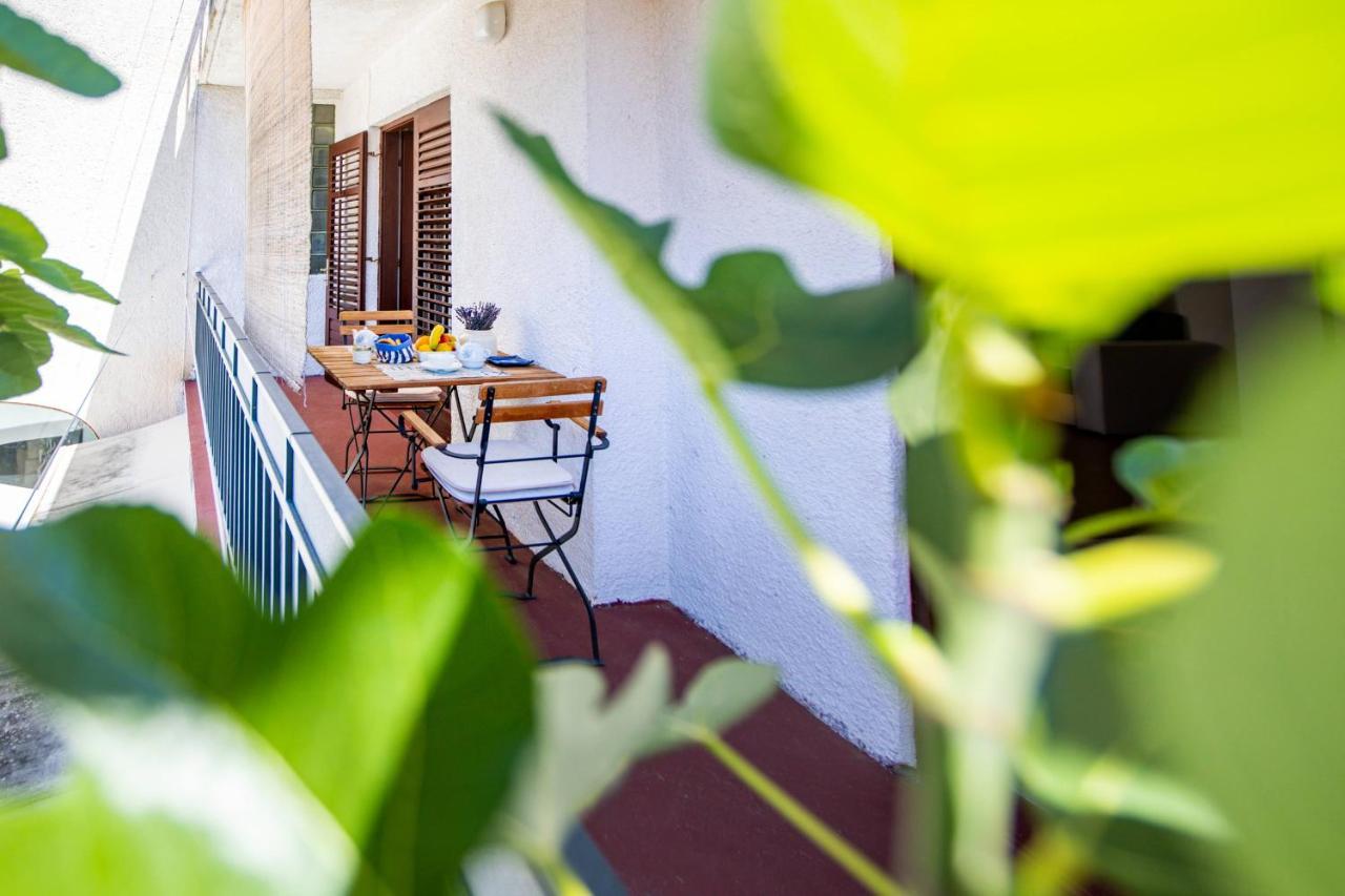 Apartments Gogsy Malinska Ngoại thất bức ảnh